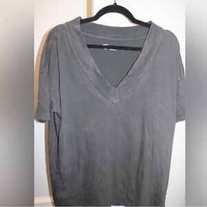 Aerie Slate Gray V-Neck Short Sleeve Tee
